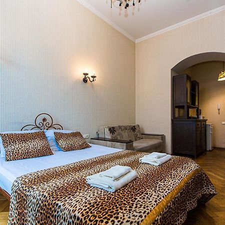 Квартира В Оренду На Копеника 12, Біля Палацу Потоцьких Lviv Extérieur photo